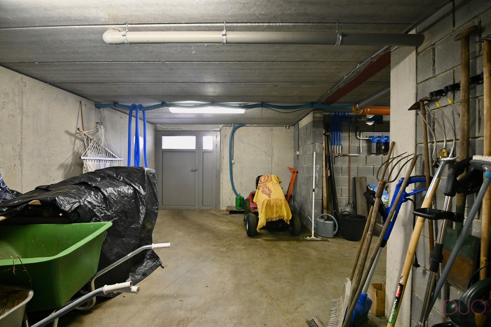 Knappe instapklare villawoning met vijf slaapkamers, verwarmd zwembad op 21a59ca foto 34