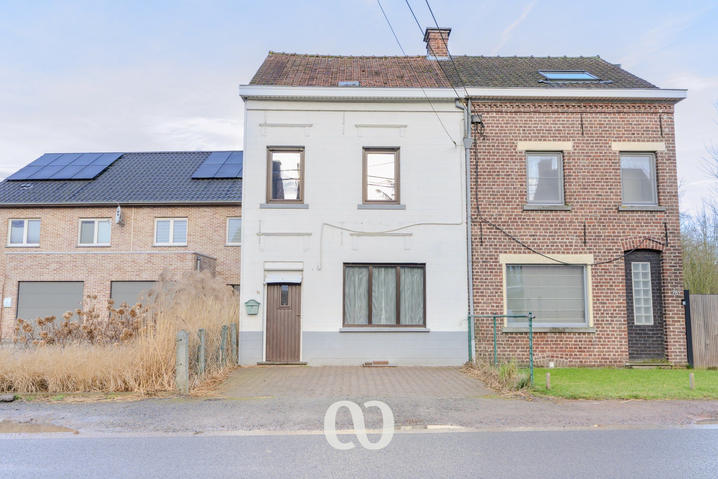 Hoofdfoto van de publicatie: Te renoveren woning op topligging