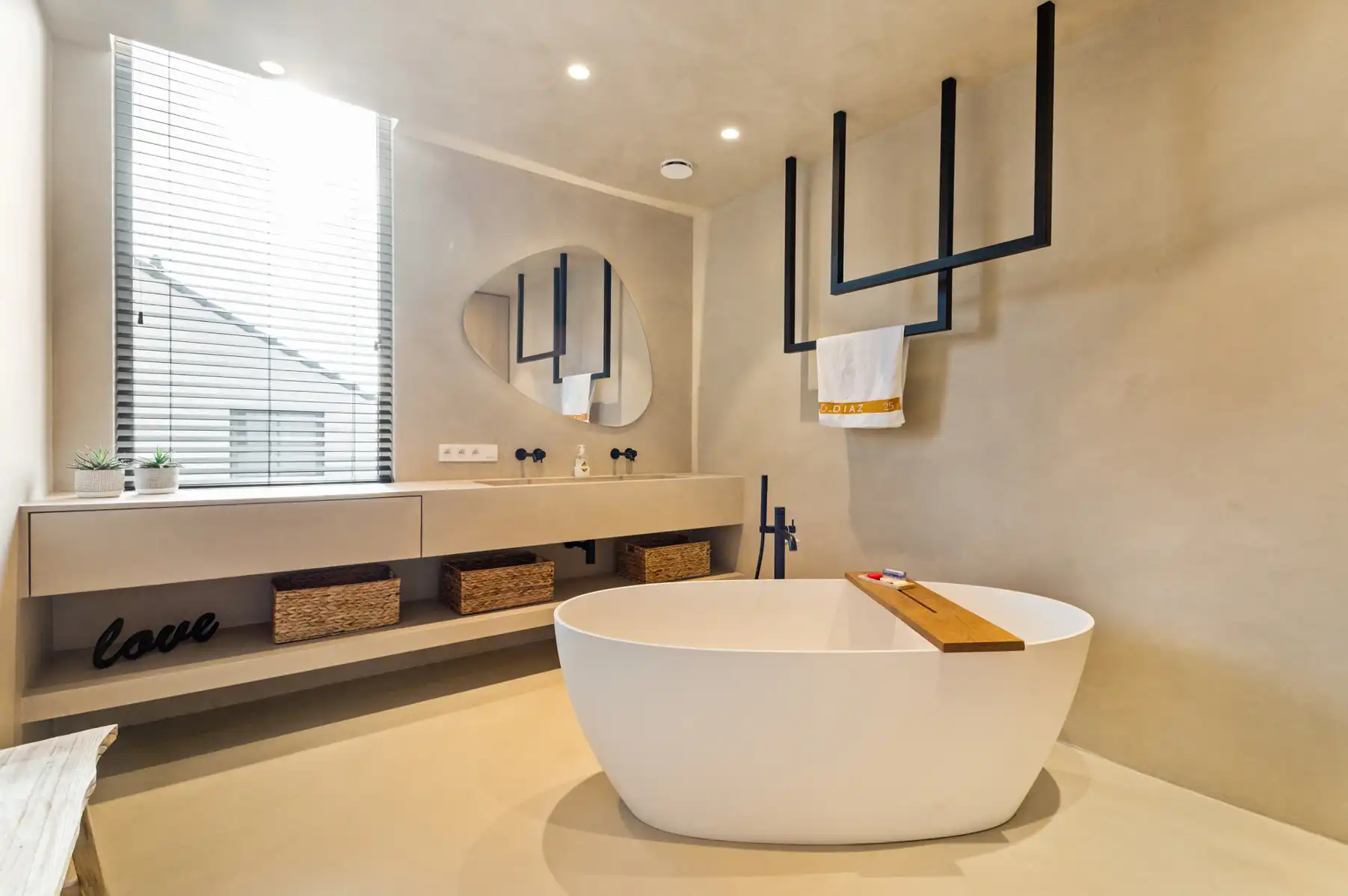 Exclusieve recente woning met hoogwaardige afwerking. foto 15