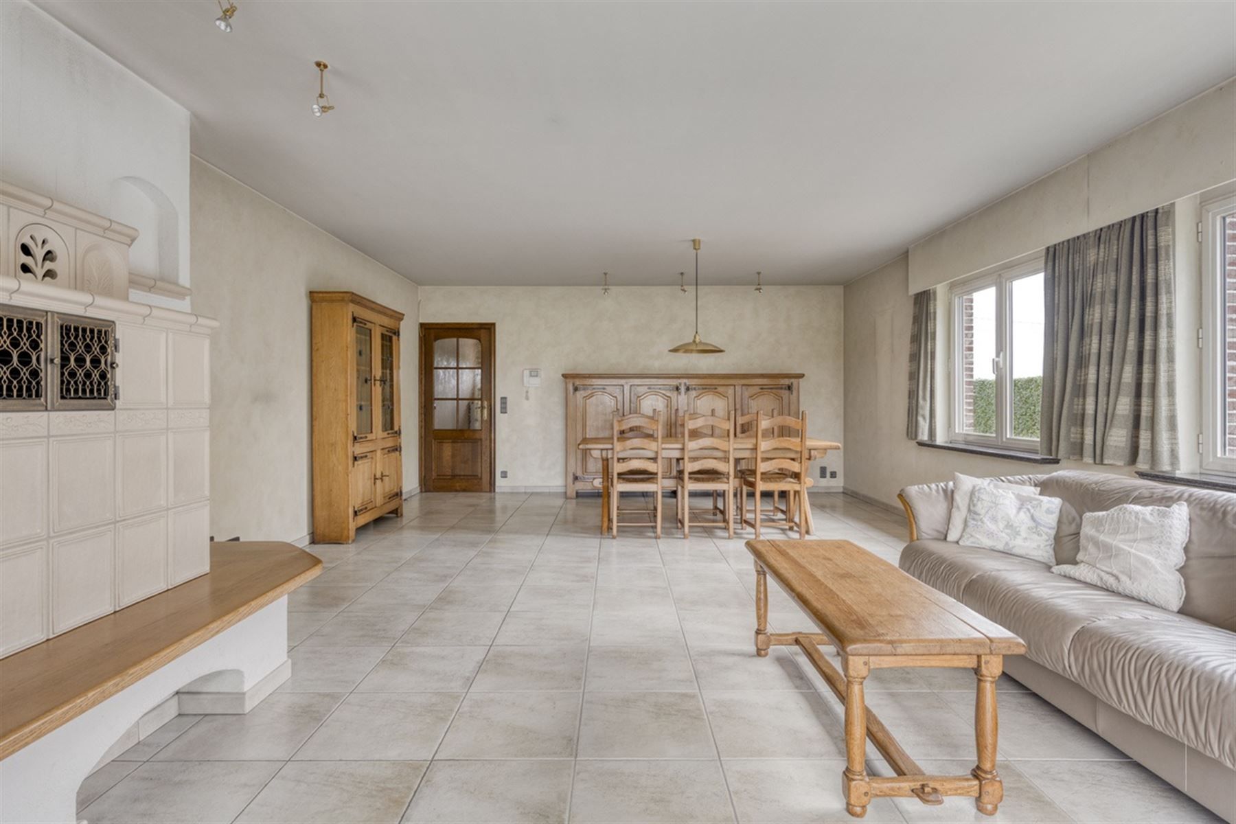 Vrijstaande woning met wijds uitzicht over de velden foto 6