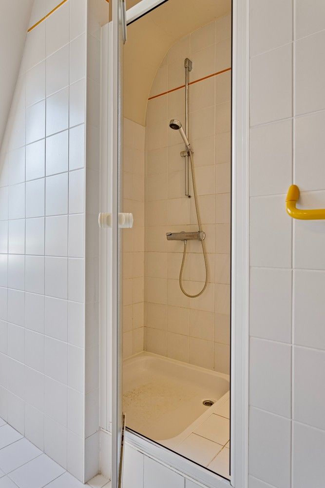 Ruime instapklare gezinswoning met leuke privatieve tuin te Mortsel foto 28