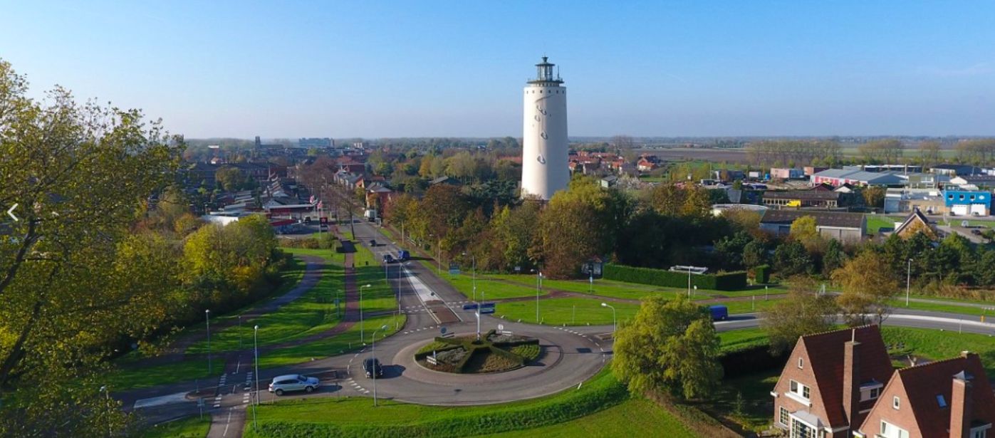 Commerciële ruimte in het centrum van Oostburg foto {{pictureIndex}}