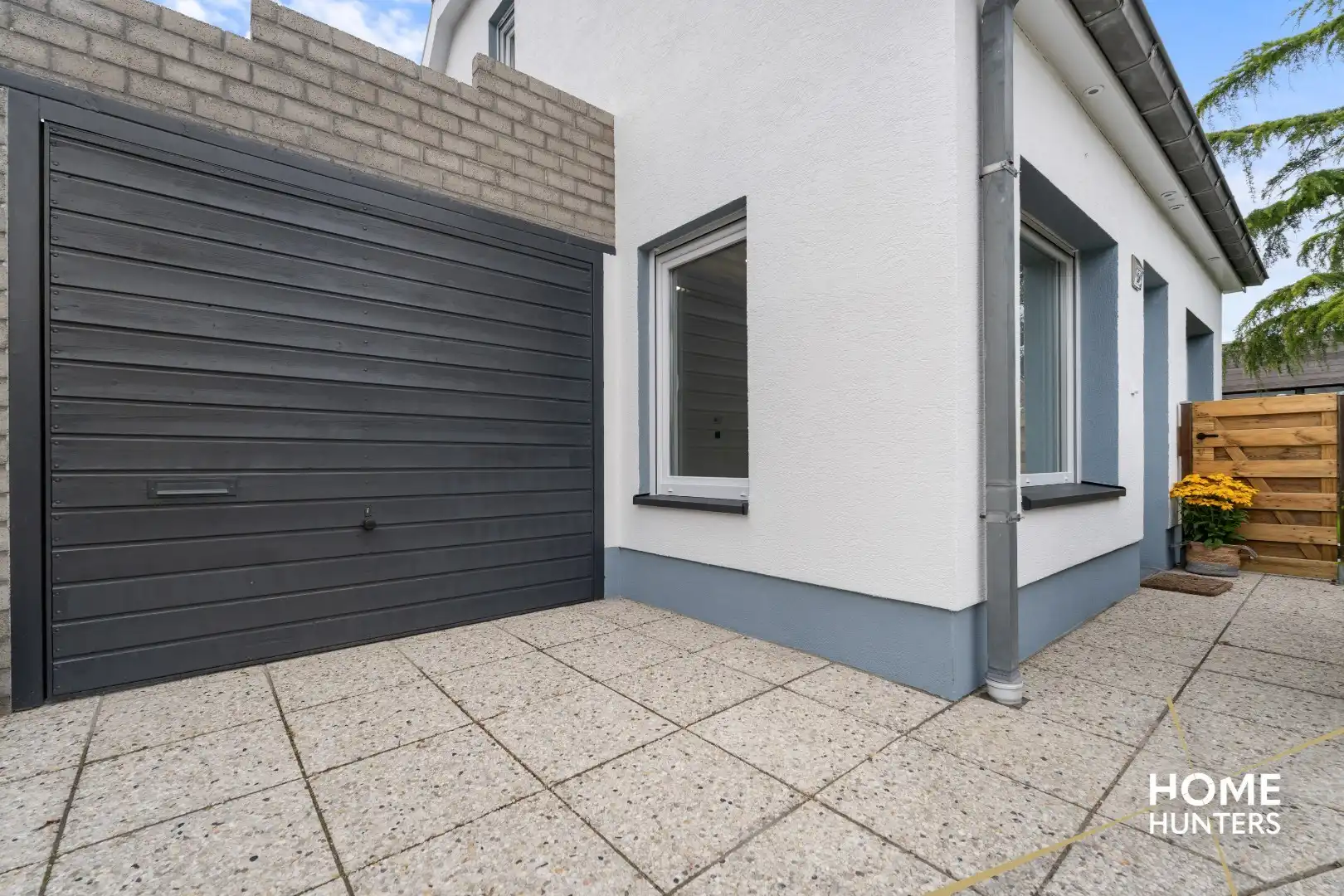 Gerenoveerde woning met 3 slaapkamers, zonnige tuin en een garage foto 10