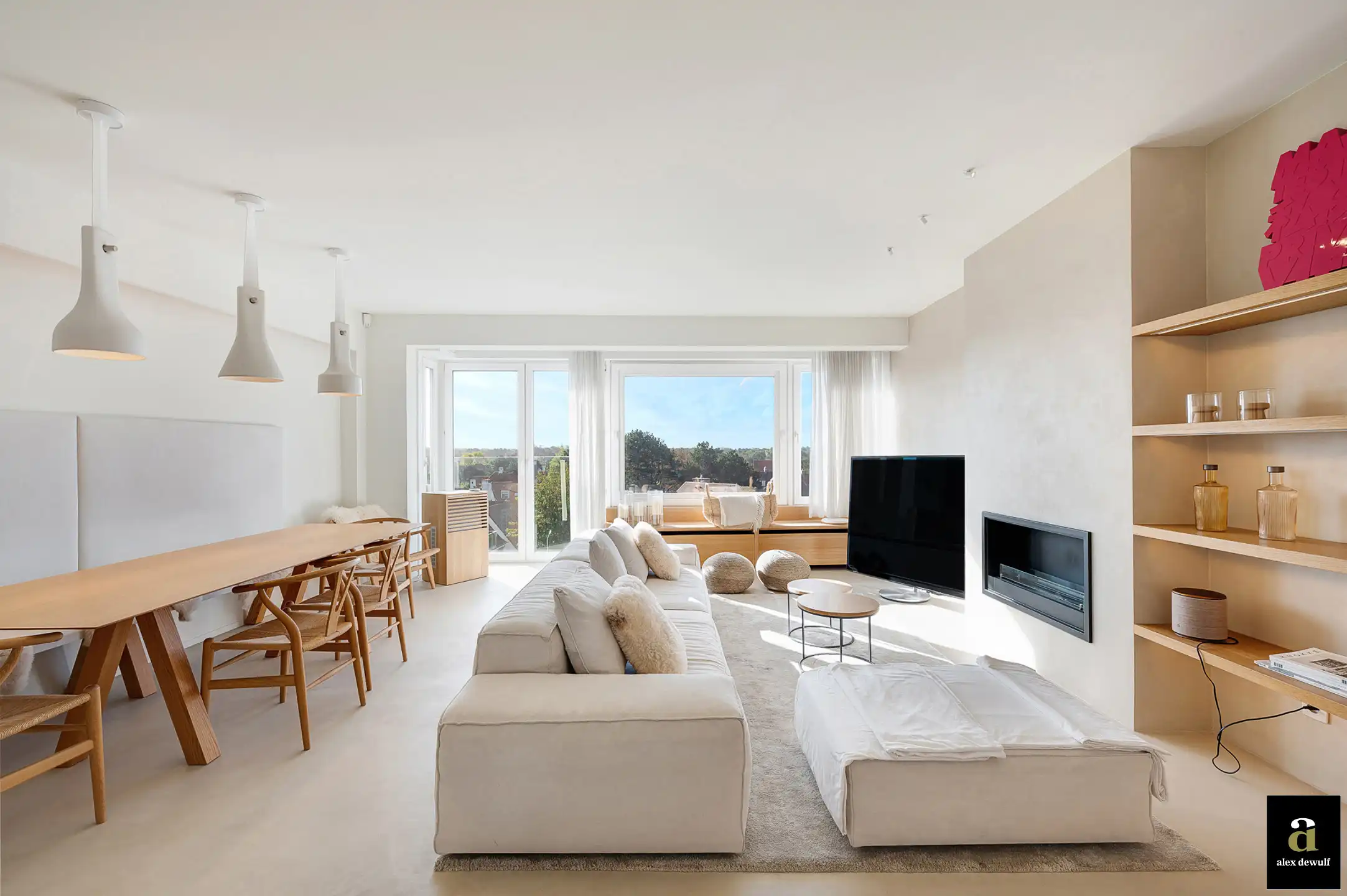 Instapklaar appartement met panoramisch zicht in ’t Zoute foto {{pictureIndex}}