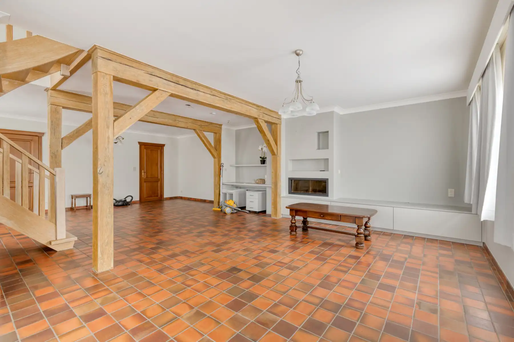 Woning met atelier en 4 slaapkamers in Buggenhout foto 9