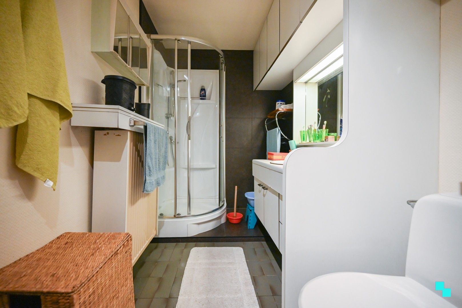 Zeer ruime HOB met vier slaapkamers te Heule foto 26
