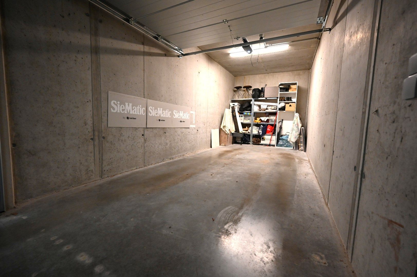 Garagebox in de Residentie 'Res. Desclée'. foto 2