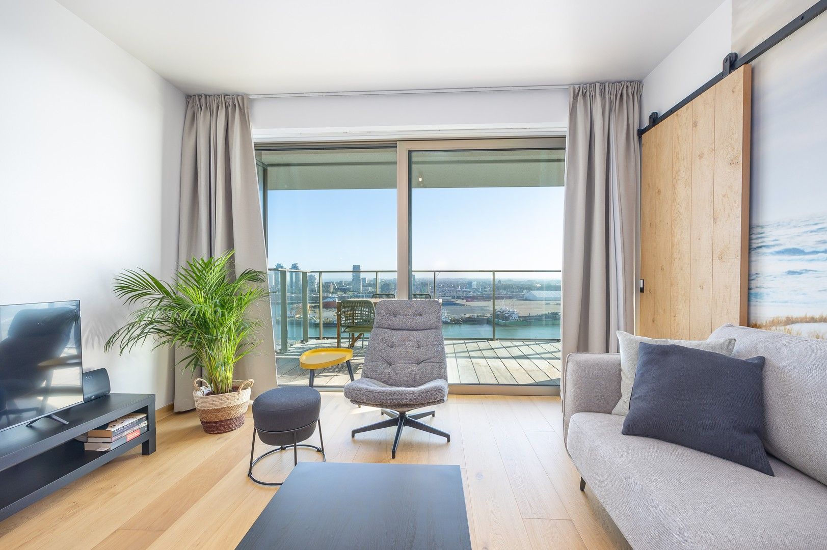 Appartement te koop foto 2