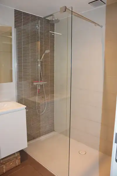 Prachtig recent appartement met afgesloten garage te huur in Anzegem foto 8