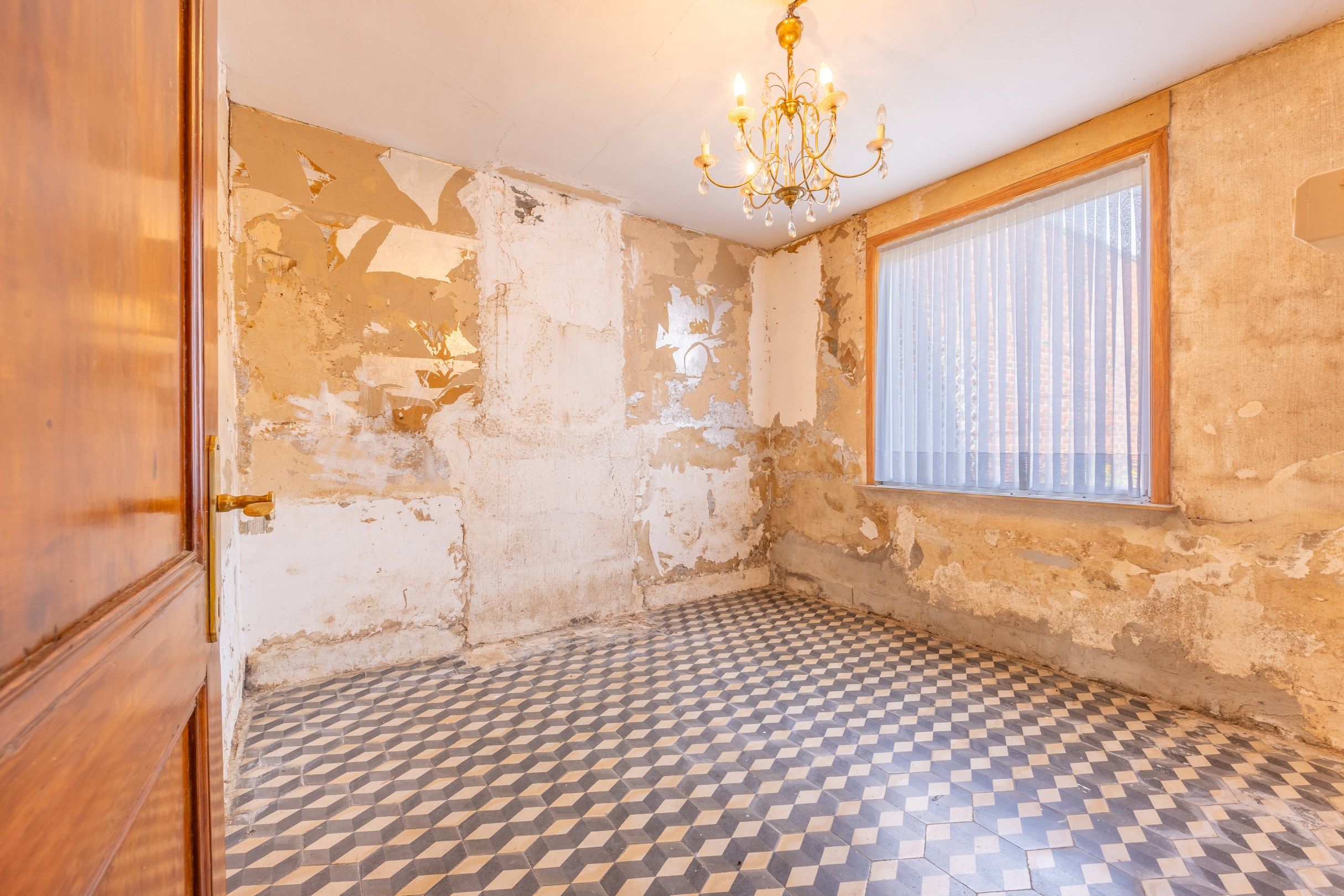 RUIME WONING MET 4 SLAAPKAMERS EN TUIN  foto 5