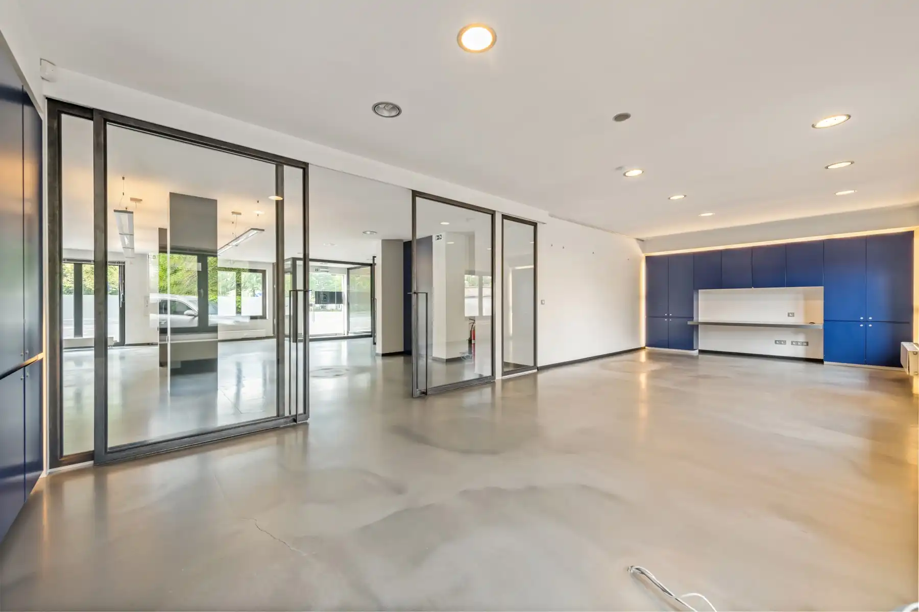 Strategische toplocatie voor uw onderneming. foto 7