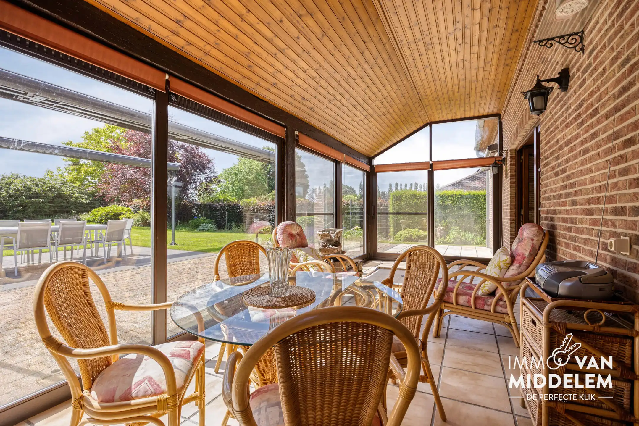 ZEER GOED ONDERHOUDEN WONING MET 4 KAMERS EN GROTE TUIN foto 8