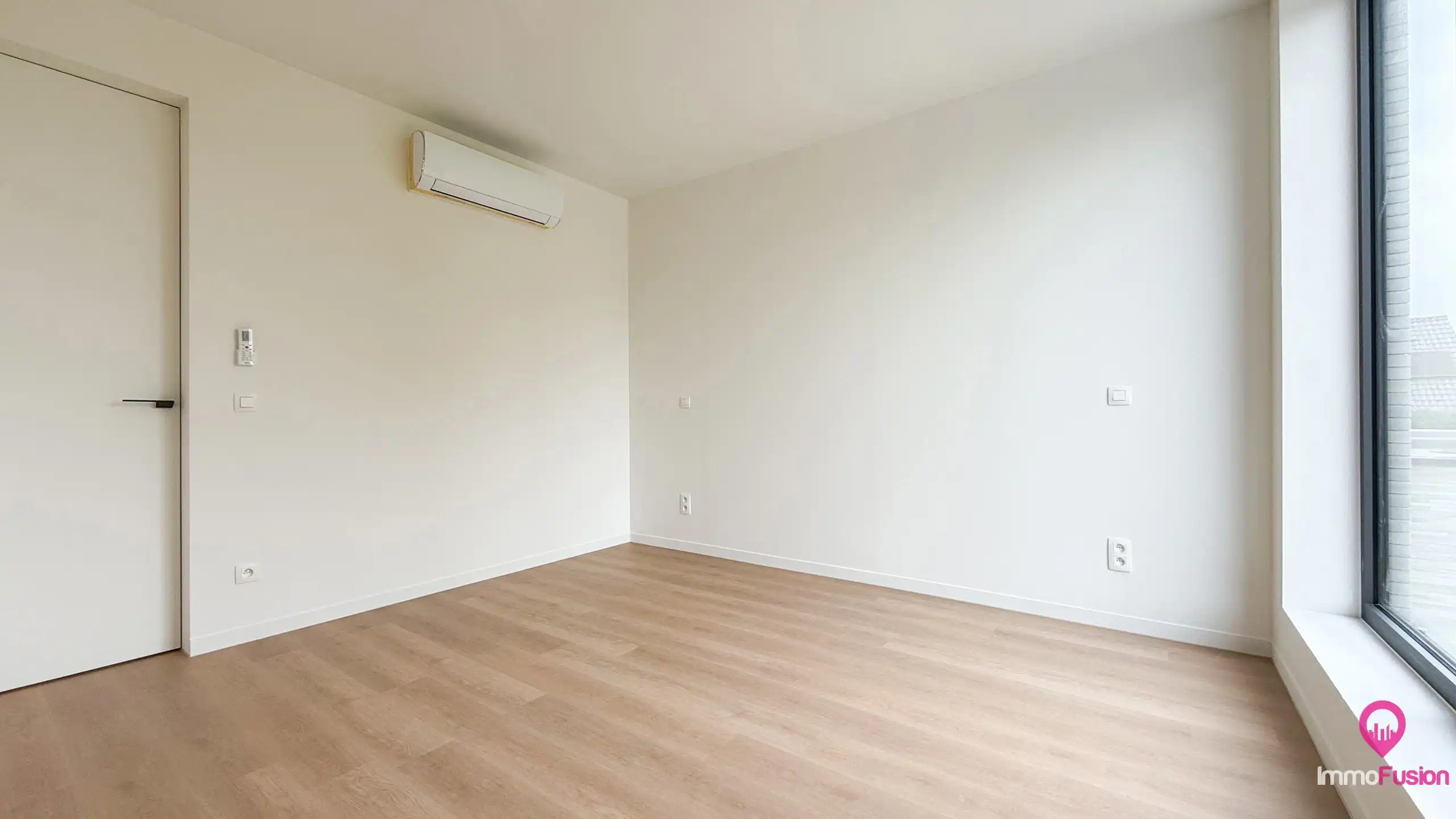 Hoogwaardig afgewerkte woning met industriële look! foto 37