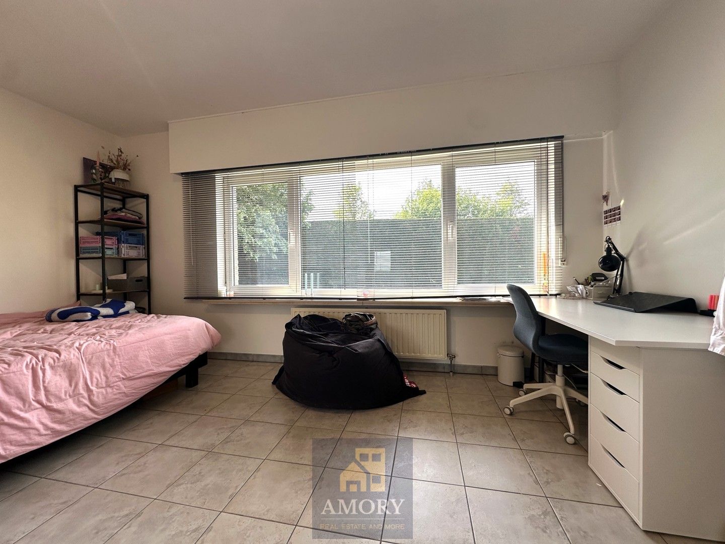 Gemeubeld appartement met 2 slaapkamers. Korte verhuur foto 5