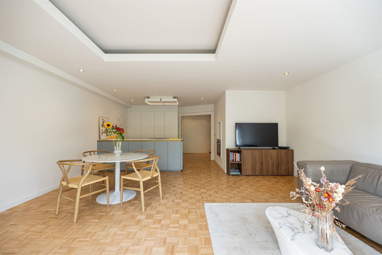Licht 2 slaapkamer appartement aan het Zuid foto 2