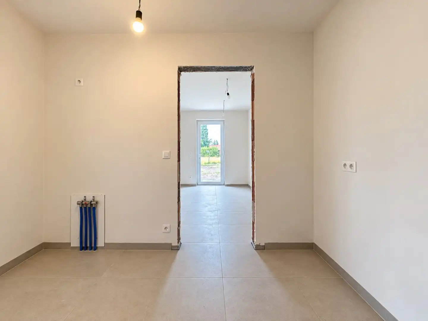 MERENDREE – Nieuwbouwwoning met 3 slaapkamers, bureau, garage en tuin foto 7