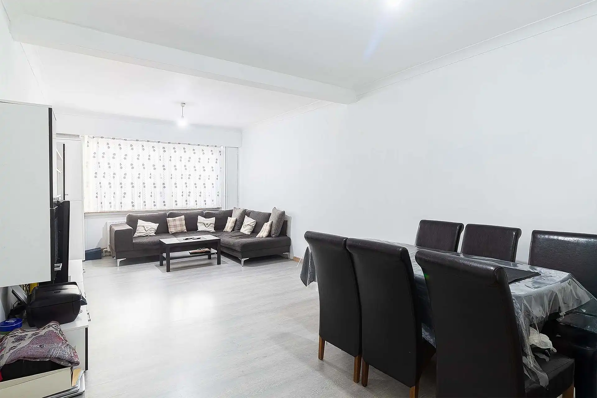 Ruime rijwoning met vijf slaapkamers en tuin foto 5