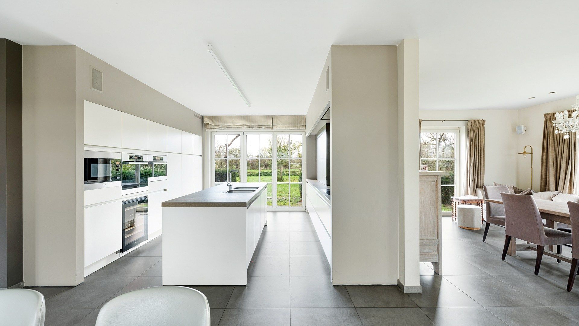 Landelijke eigendom met vergunde vakantiewoningen foto 13