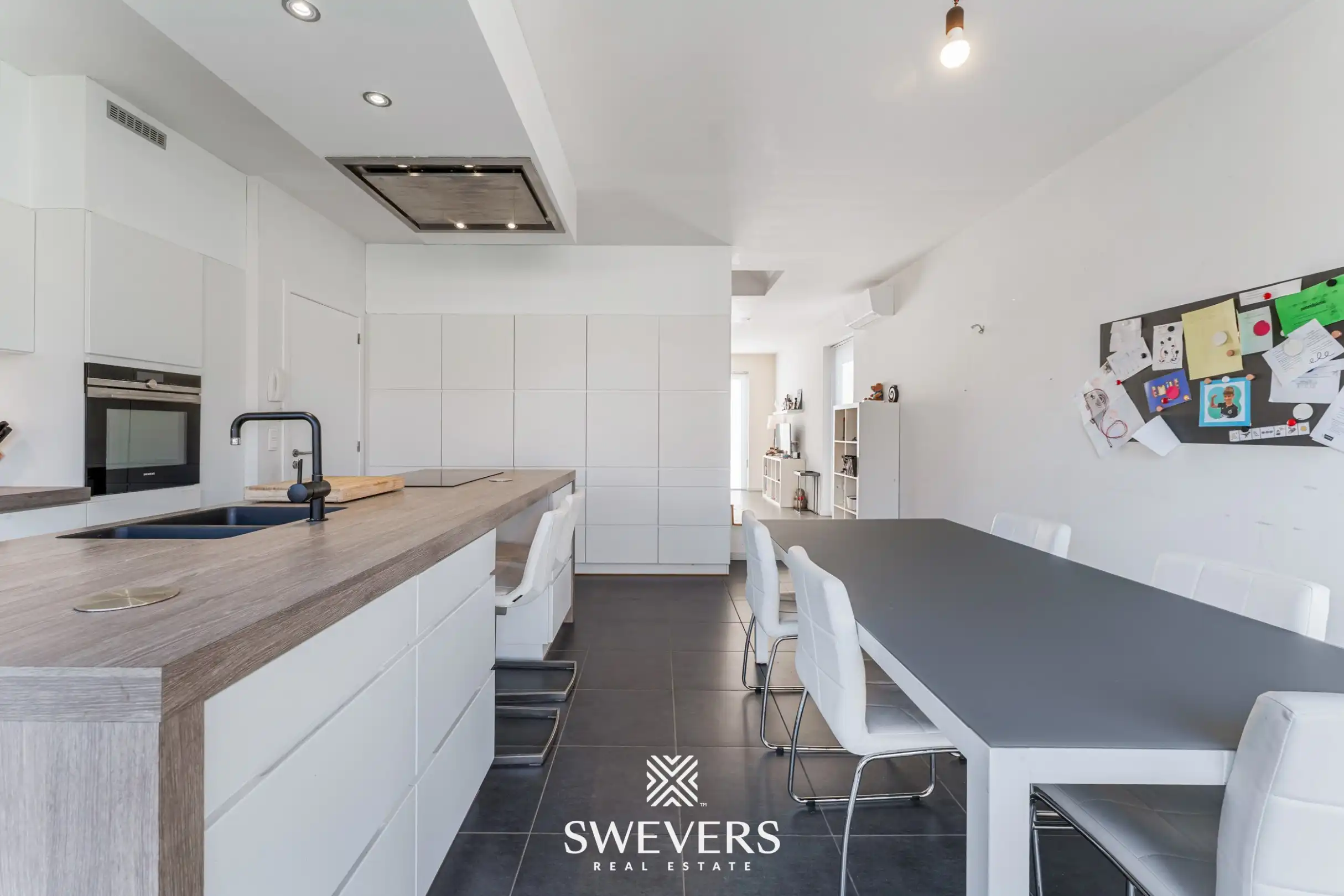 Ruime, energiezuinige open bebouwing met 5 slaapkamers op toplocatie in Alken foto 10