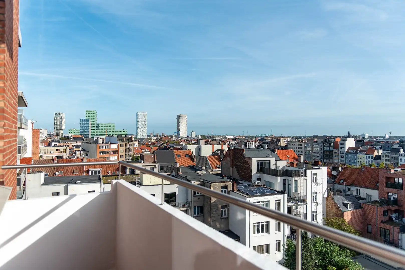 Riant appartement met 2 ruime slaapkamers foto 14
