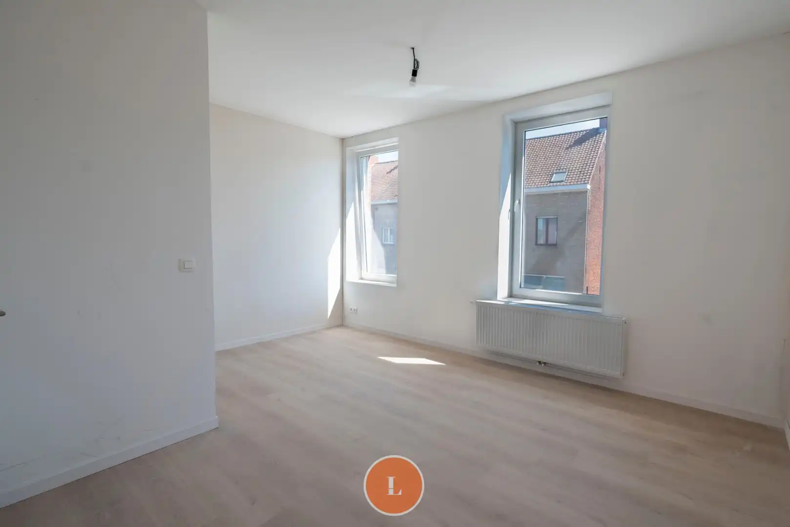 Recent gerenoveerde woning met 3 slaapkamers en tuin foto 10