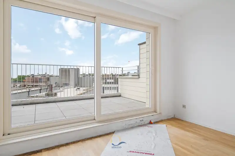 Uniek 1slpk dakappartement met royale zonneterassen op wandelafstand van zee ! foto 10