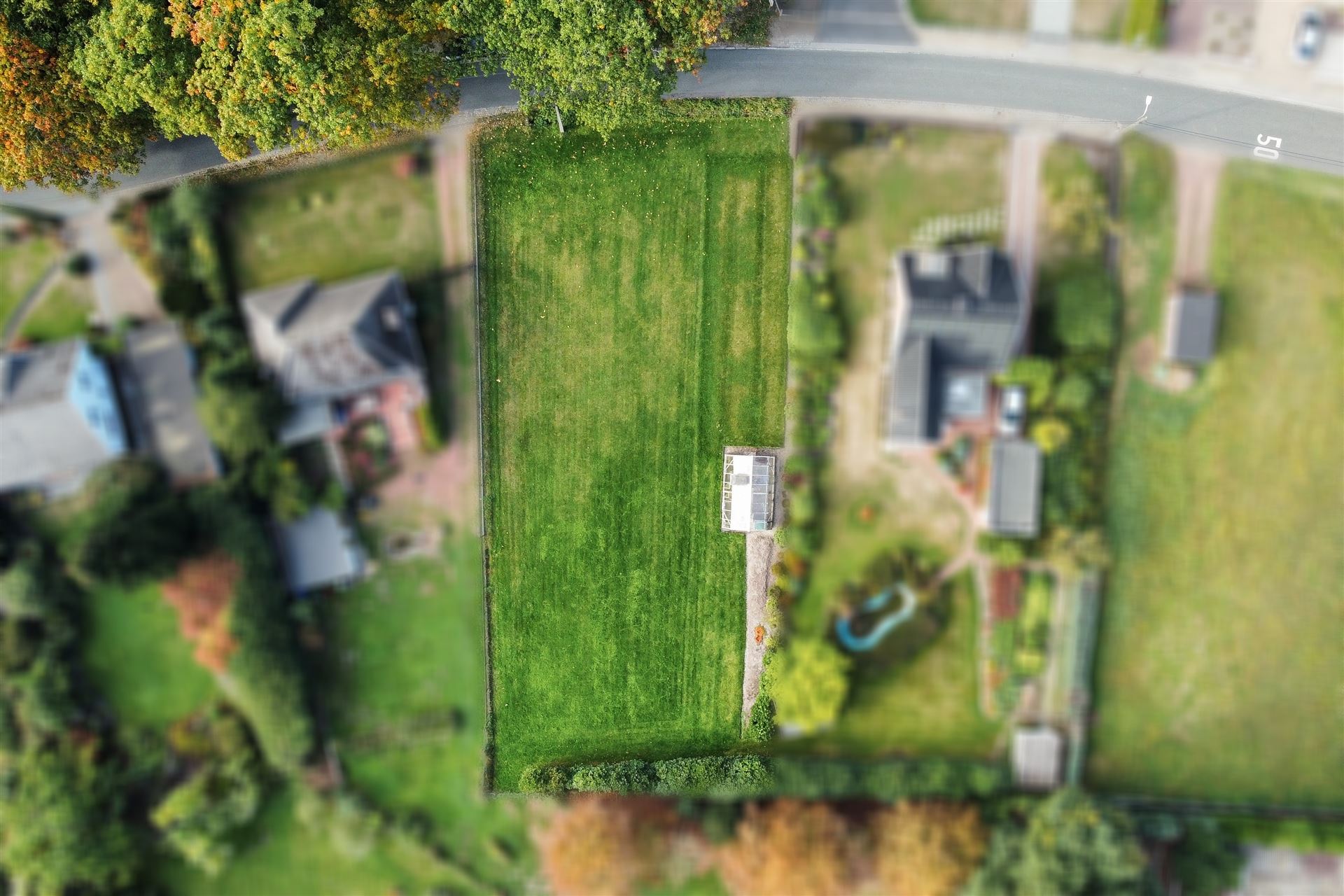 Gunstige & rustig gelegen bouwgrond voor een open bebouwing. foto 2