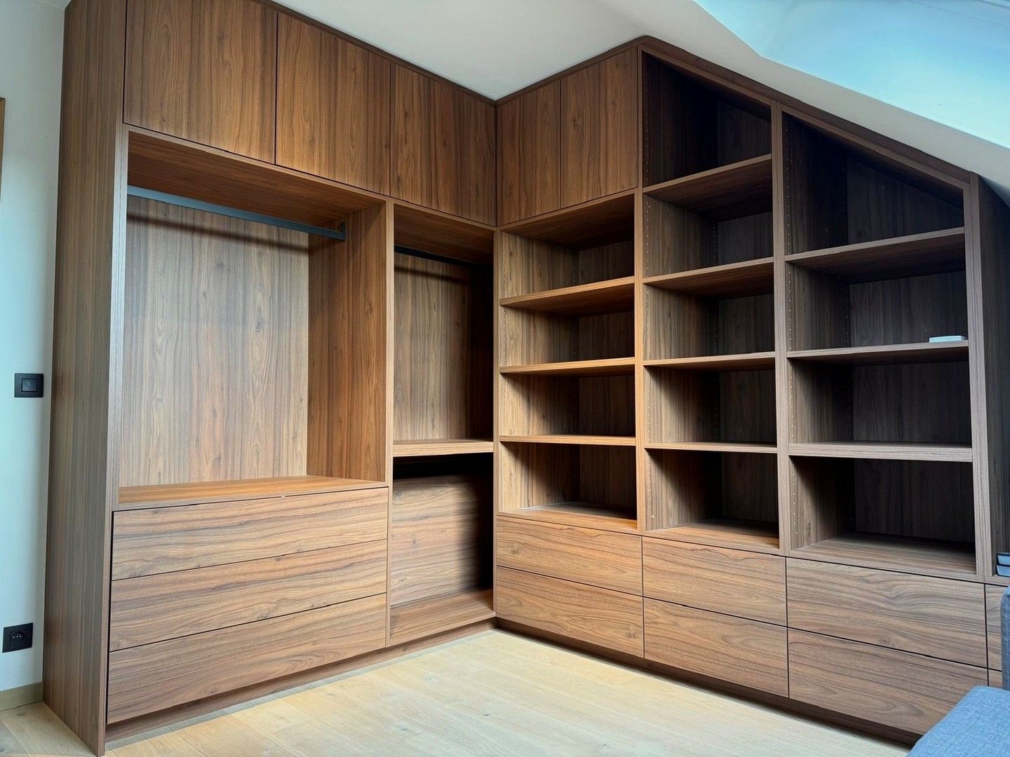 Oostduinkerke Dorp - Zeer ruime stapelwoning te koop foto 17