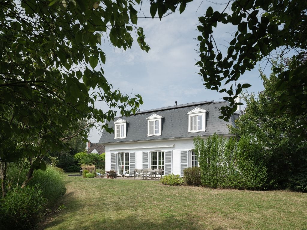 Charmante Franse villa met 3 slaapkamers op een zuidgericht perceel (1.160 m²) in een residentiële wijk te Mariakerke. foto 30