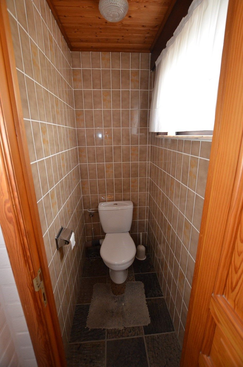 Zeer ruim multifunctioneel woonhuis met handelsgelijkvloers foto 9