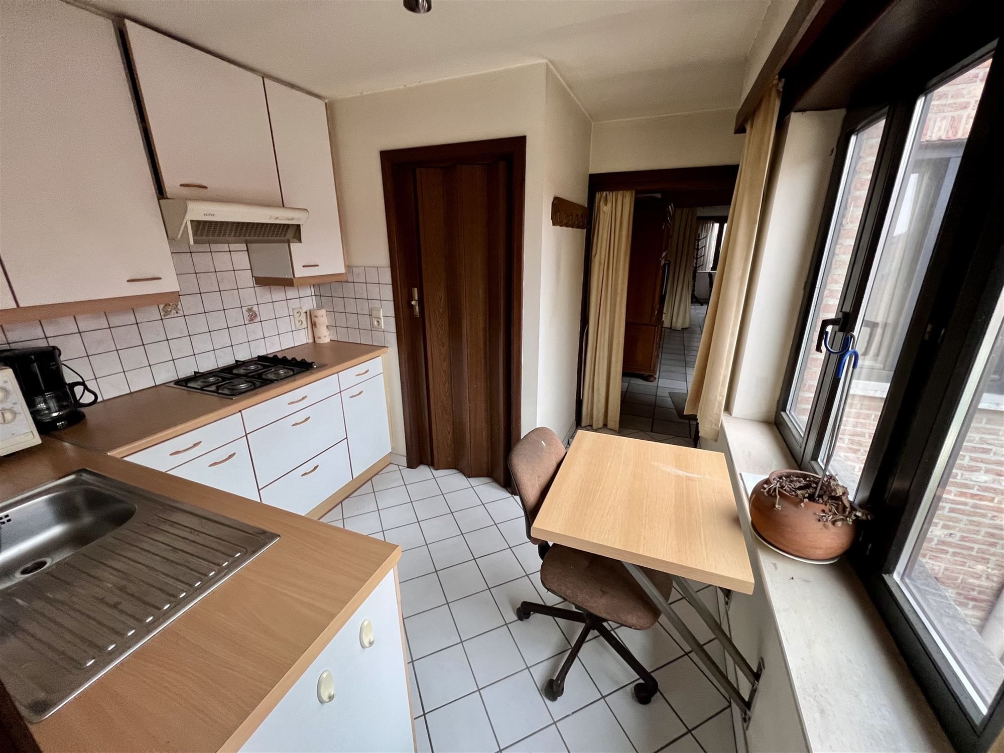 Ruime gezinswoning met mogelijkheid tot 6 slaapkamers! foto 6