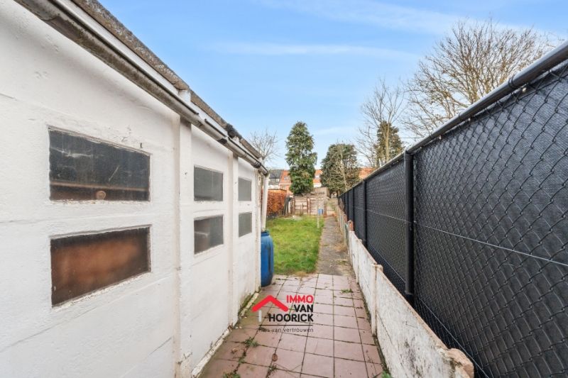 Woning met 3 slpkmrs op 202m² grond. foto 13