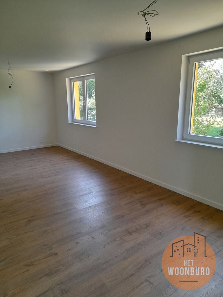 Nieuwbouwwoning met 3 slaapkamers en tuin foto 12