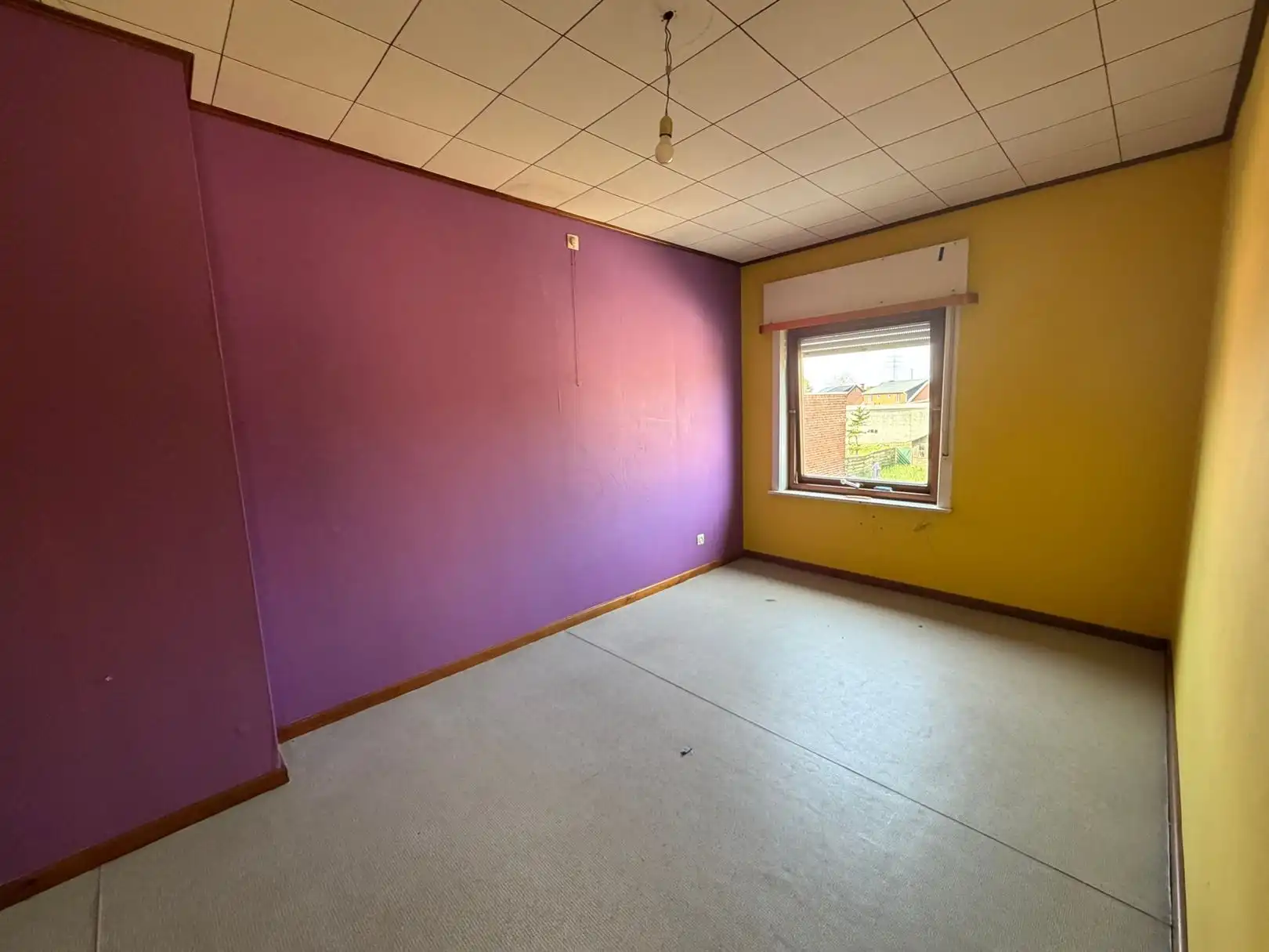 HOB met zonnige tuin en drie slaapkamers foto 11