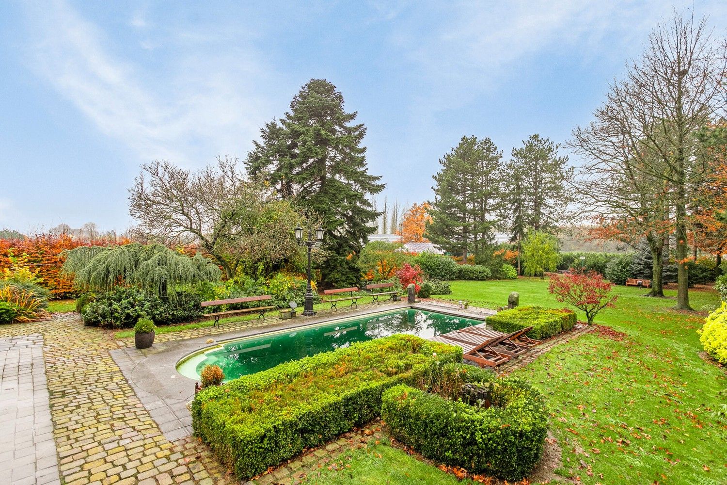 Prachtig landhuis met grond te koop foto 70