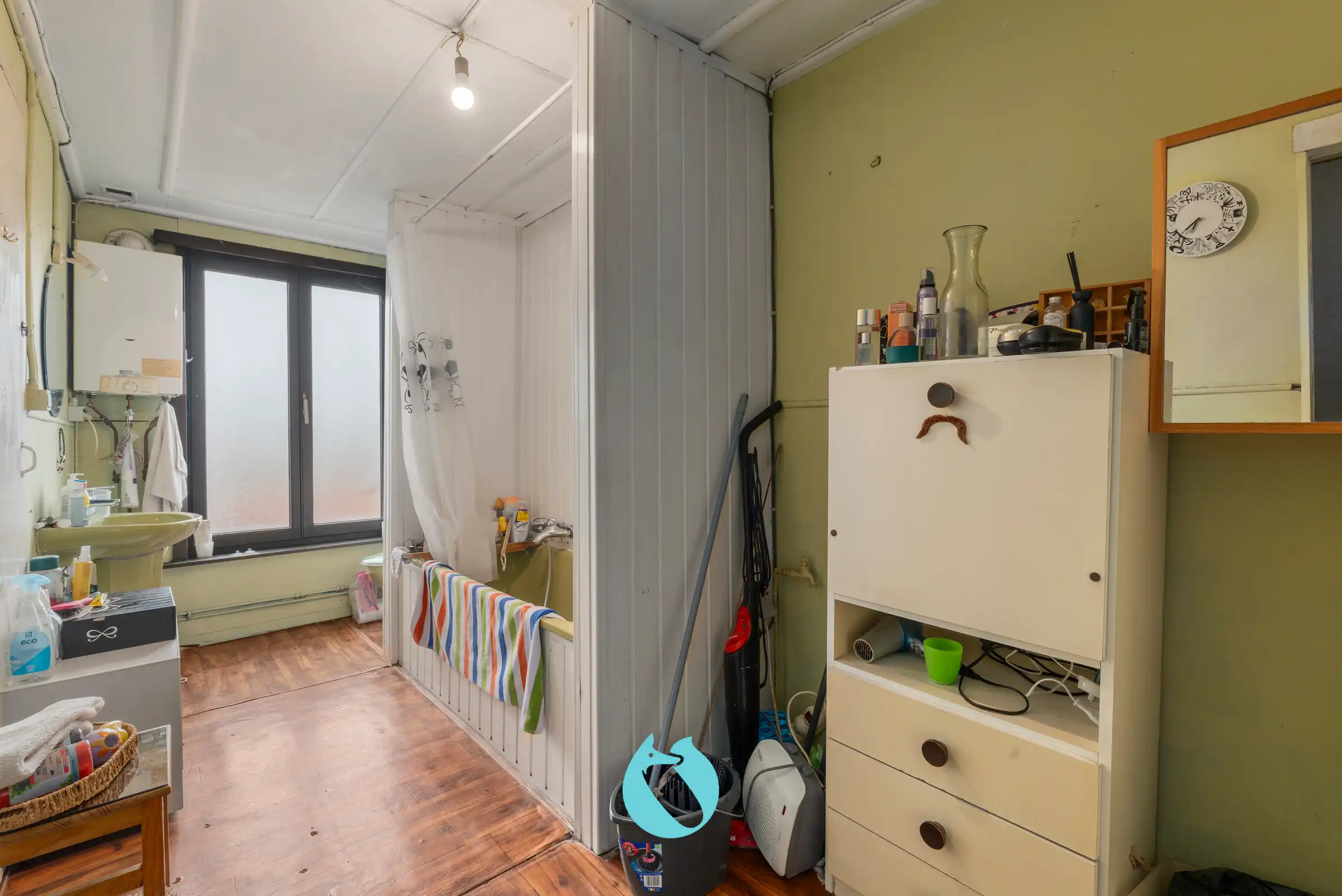 Woonhuis met magazijn foto 9