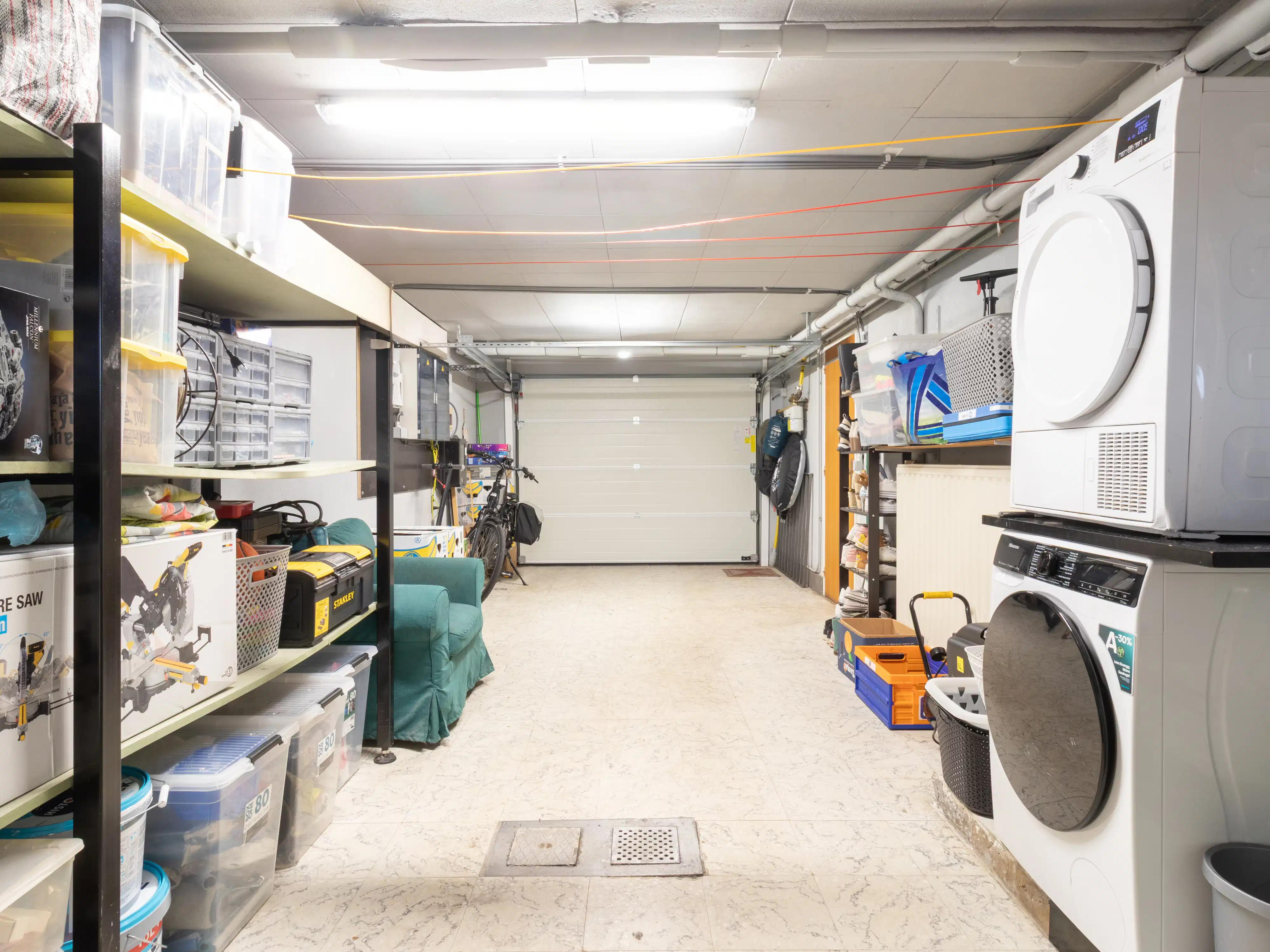 Bel-etage woning met zes slaapkamers en tuin foto 13