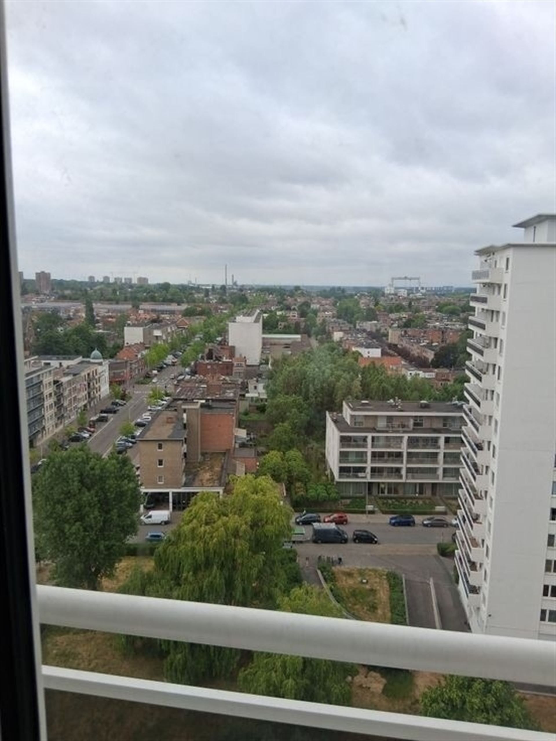 Charmant appartemen met terras ! foto 12