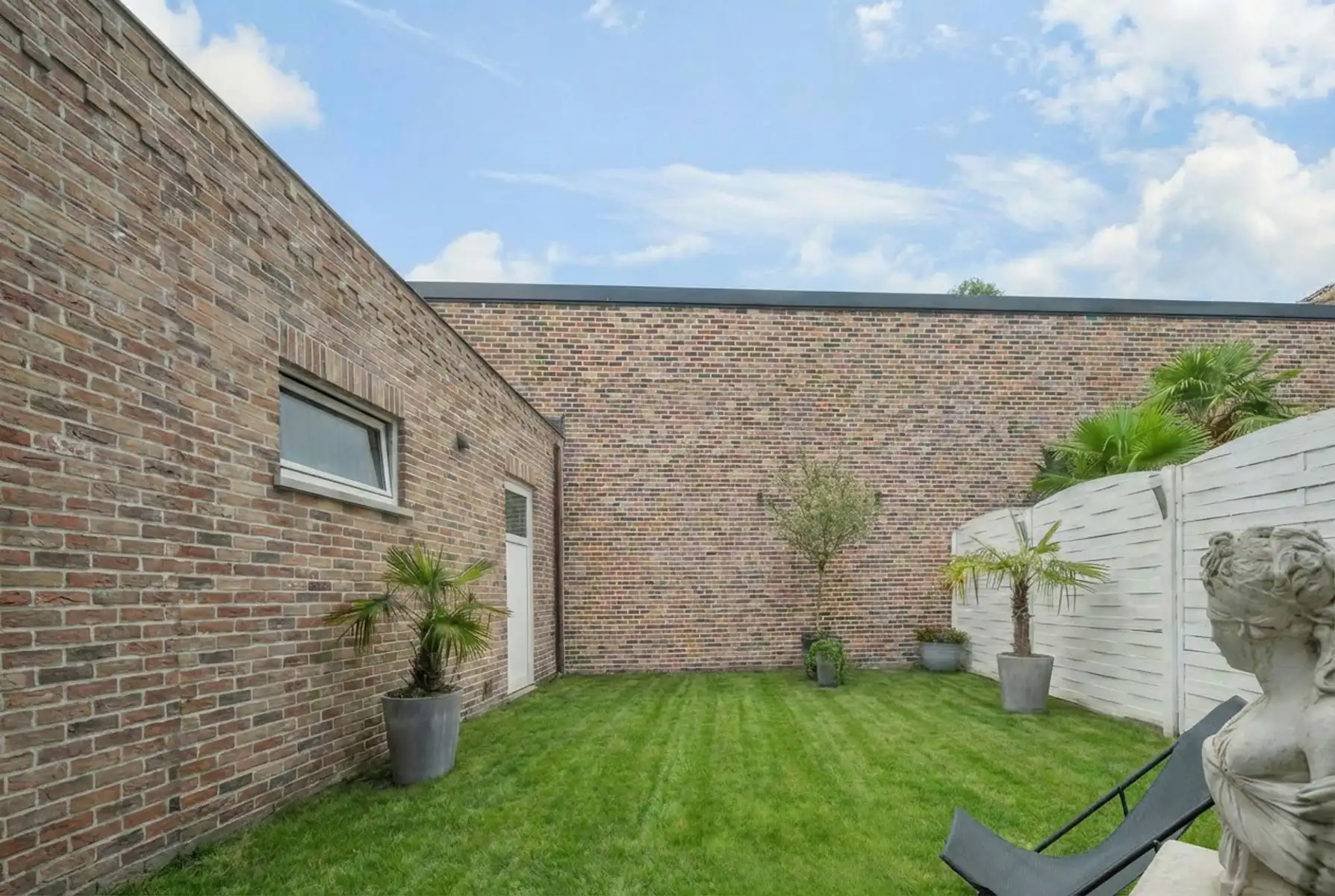 Halfopen bebouwing in topstaat foto 22