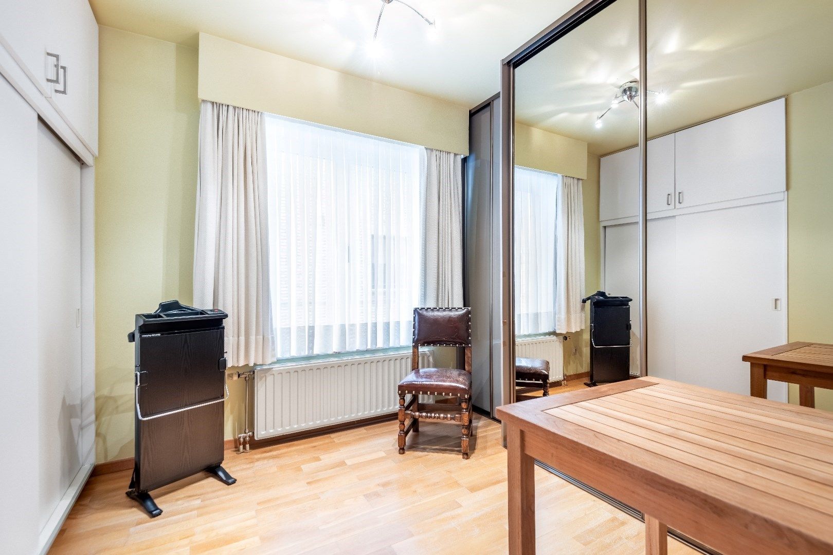 Ruim hoekappartement met 3 slpk. en een open zicht gelegen op de Lippenslaan ter hoogte v.h. Verweeplein.  foto 12