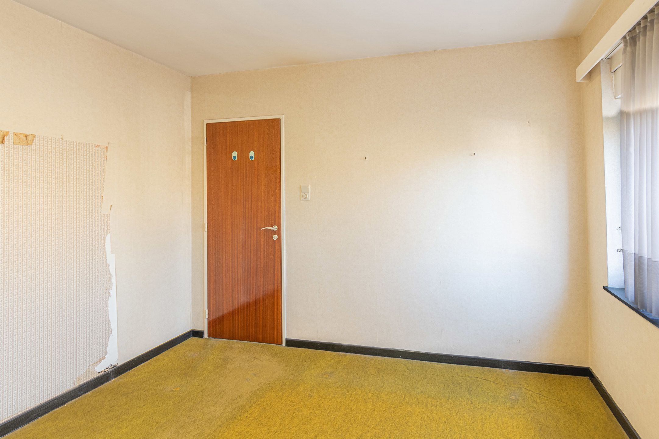 Gezellige op te frissen woning op centrale locatie  foto 9