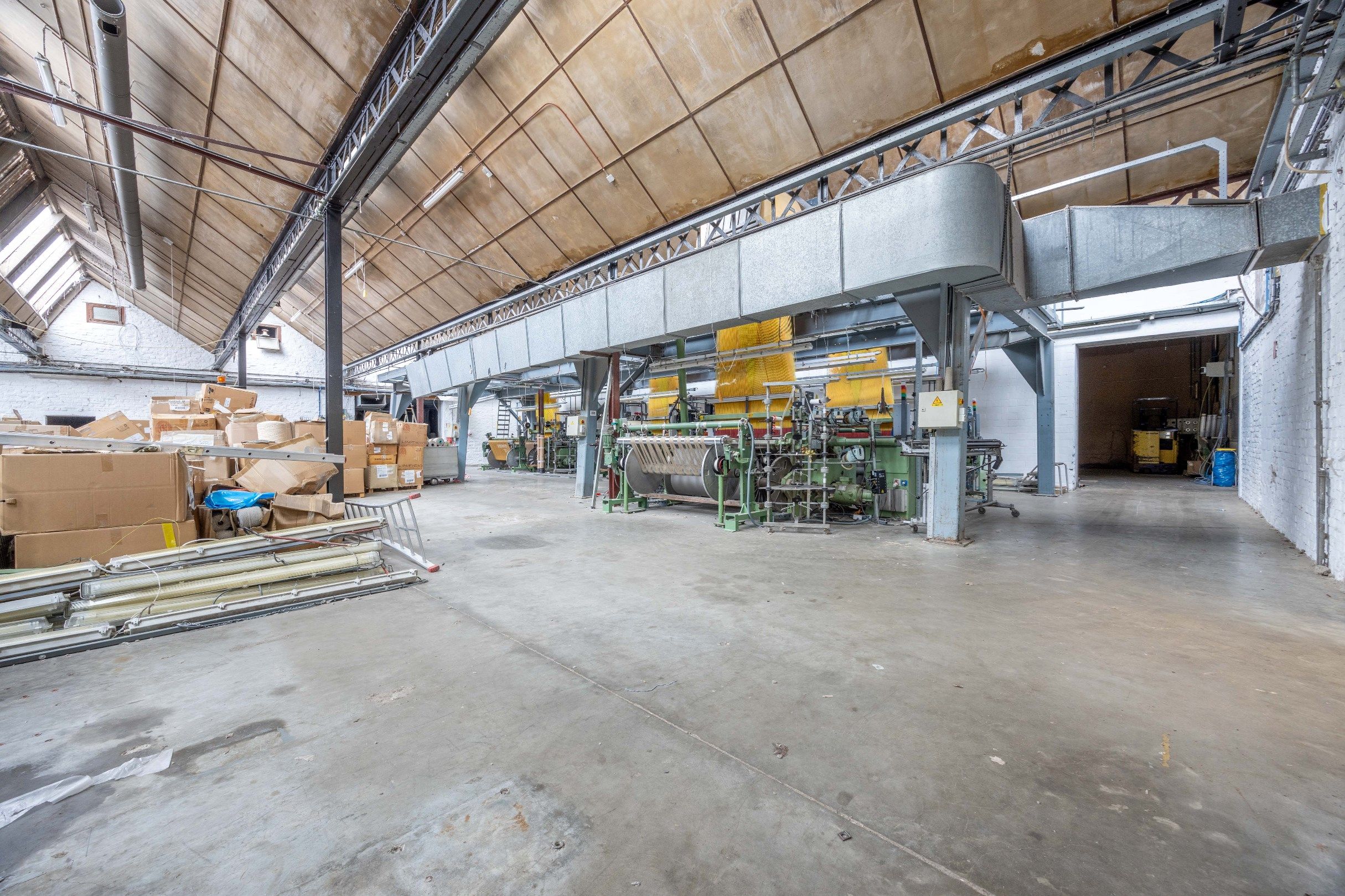 GOED GELEGEN COMMERCIELE SITE OP 14.766 M² foto 23