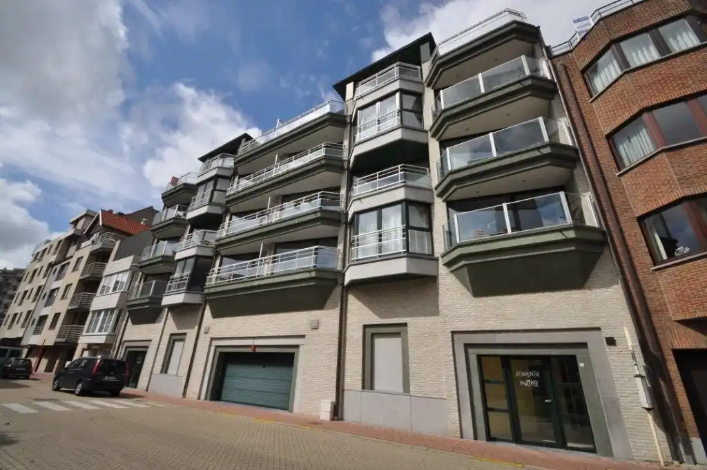 Garage te huur Kerkstraat 70/19 - 8301 HEIST-AAN-ZEE