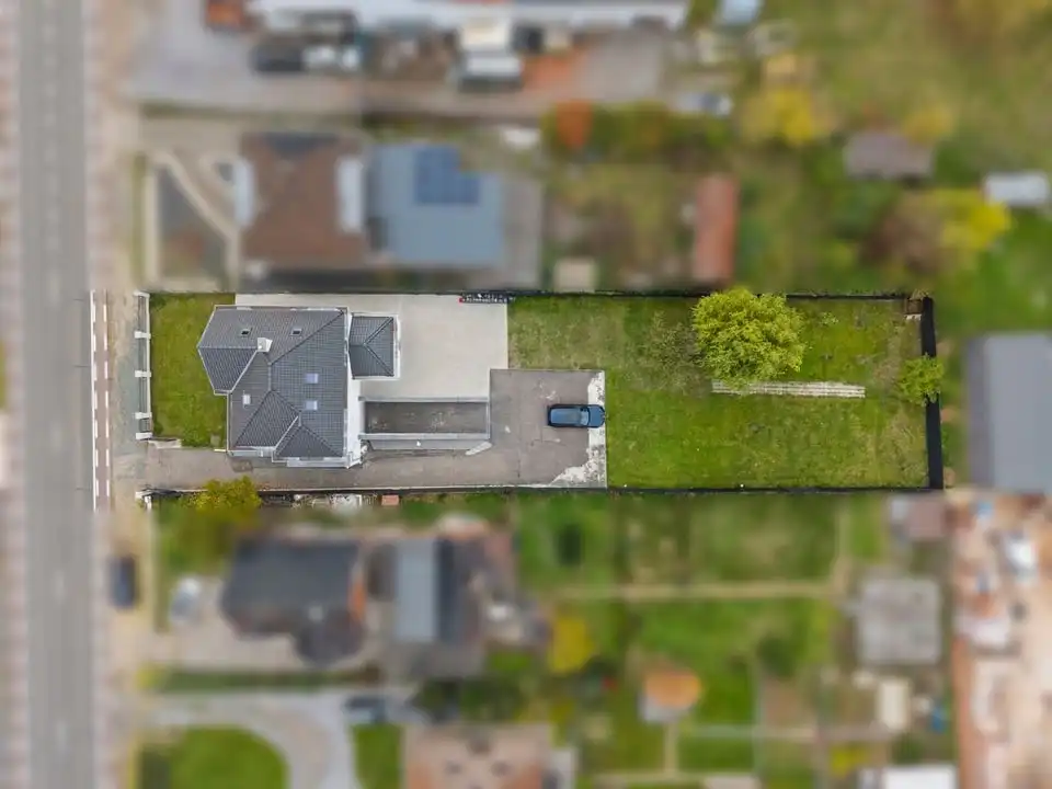 RUIME, GERENOVEERDE OPEN BEBOUWING MET 6 SLKS EN KNAPPE TUIN IN ALKEN foto 50