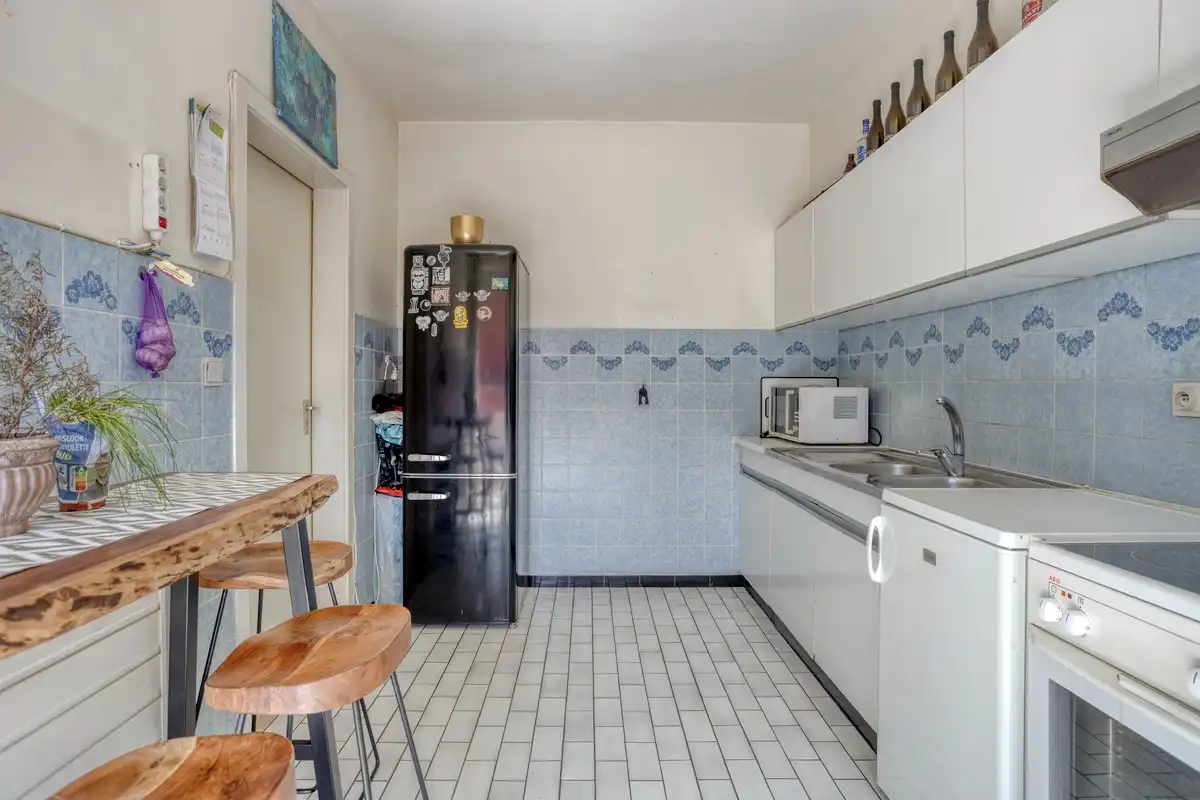 Op te frissen appartement met garage en kelderberging op toplocatie aan de stadsrand van Tongeren foto 5
