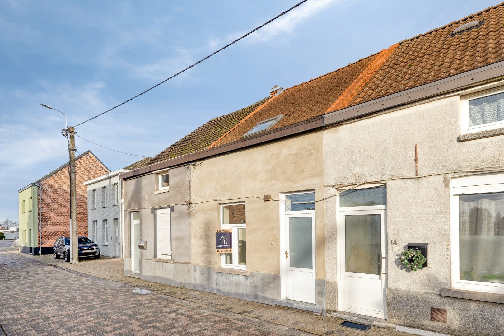 SCHELLEBELLE - Totaal gerenoveerde instapklare rijwoning! foto 2