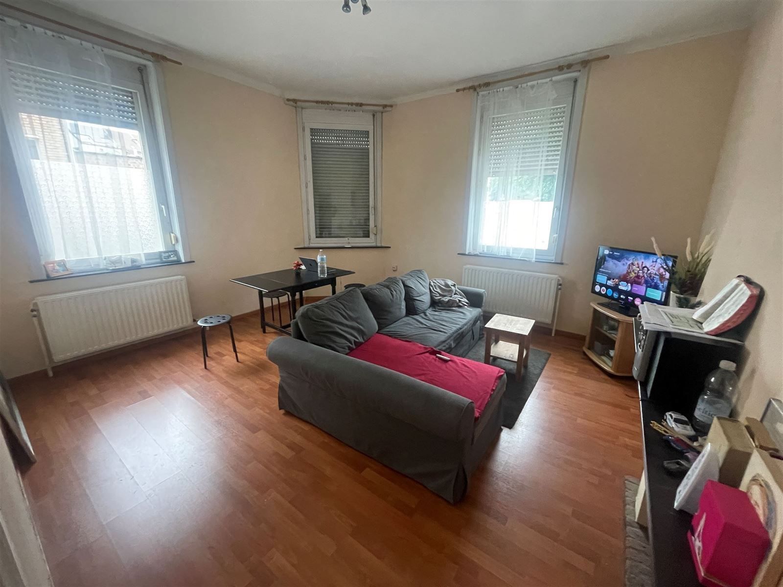 Appartement met 1 slaapkamer en koer foto 4