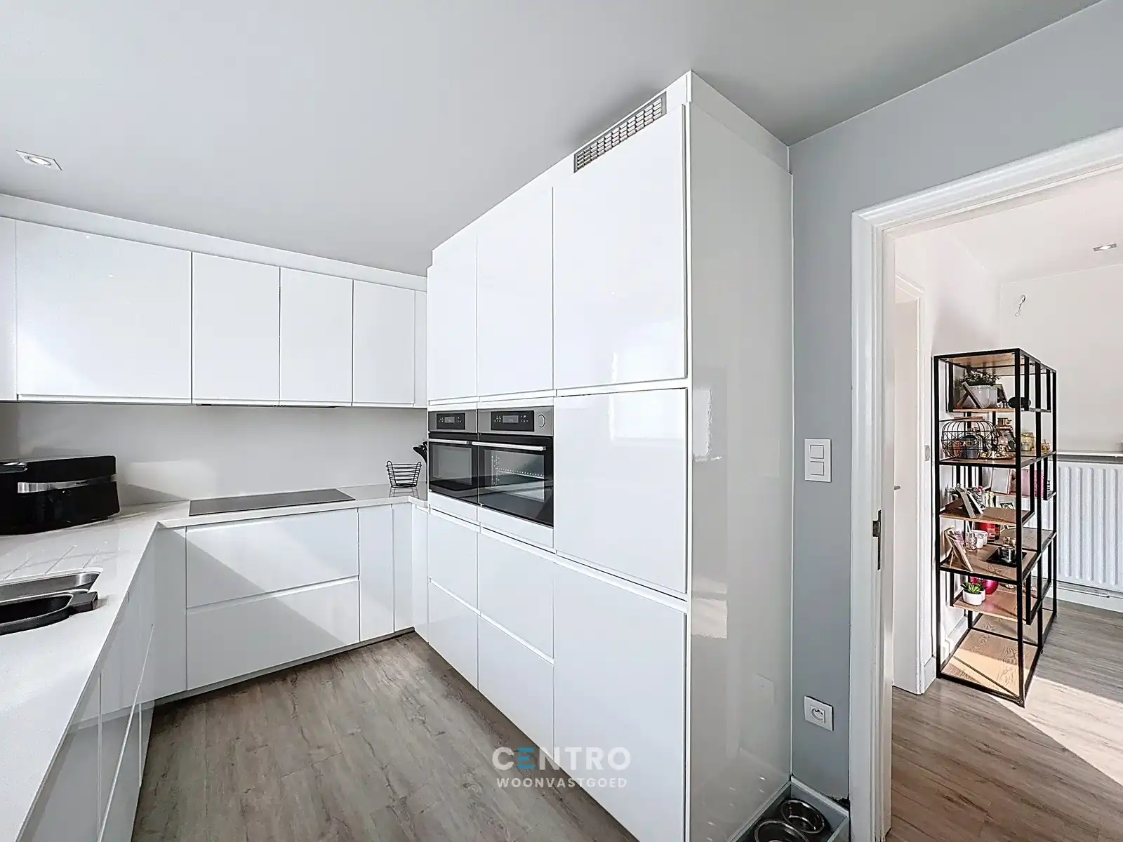 RESIDENTIEEL gelegen villa met 3 slpks, garage én ZUIDger. tuin! foto 7