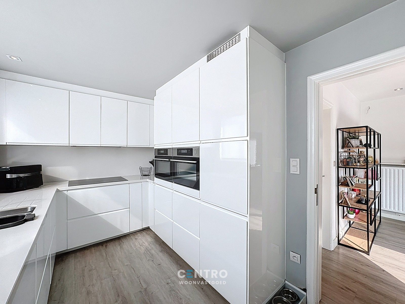 RESIDENTIEEL gelegen villa met 3 slpks, garage én ZUIDger. tuin! foto 7