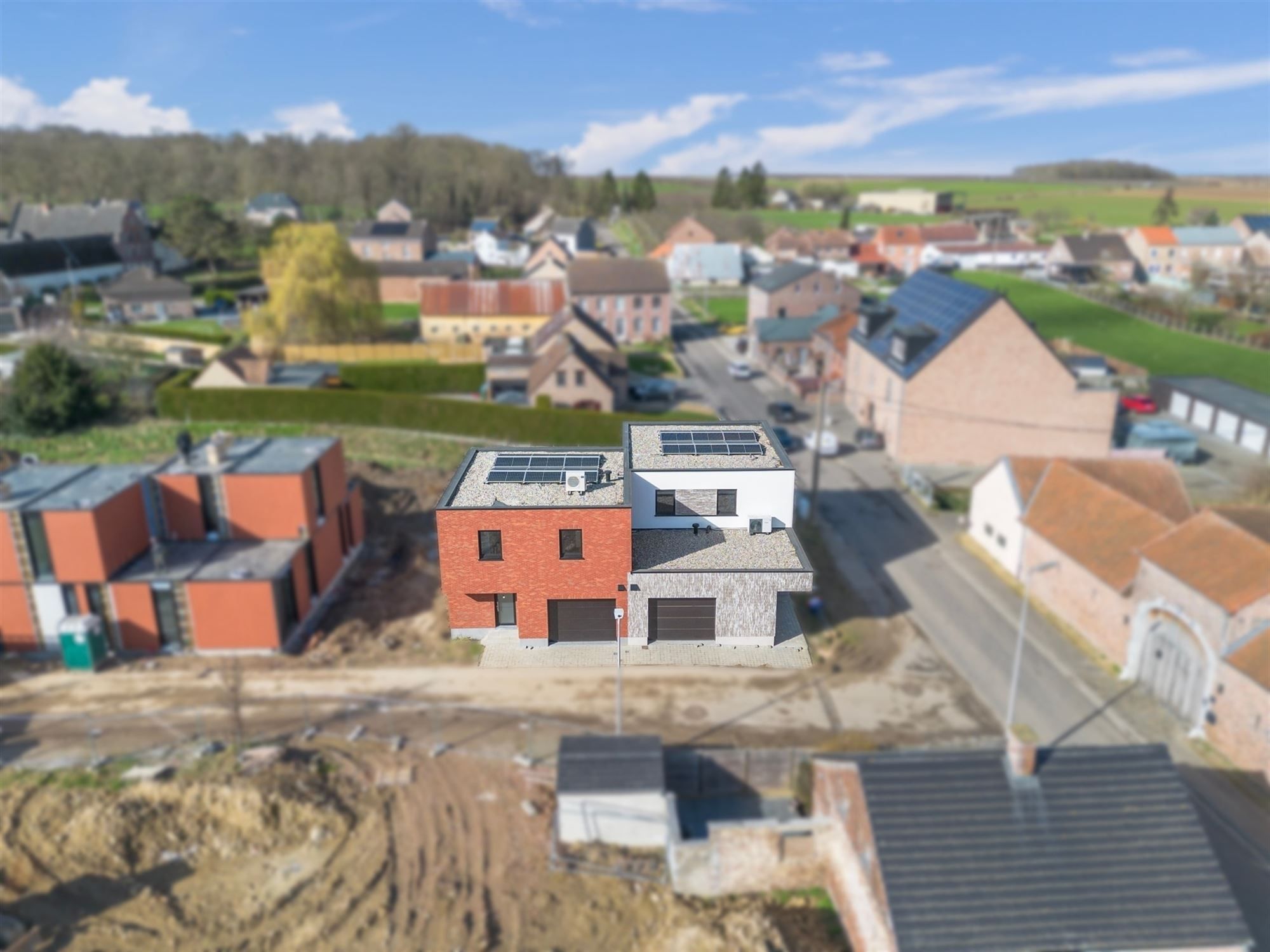 KNAPPE NIEUWBOUWWONING IN MODERNE STIJL IN HET LANDELIJKE GINGELOM  foto 5